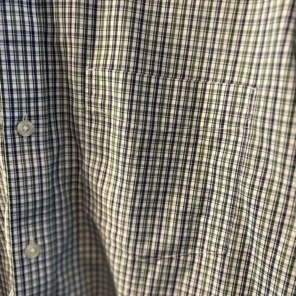 Eddie Bauer Men’s Size XL Wrinkle Free Classic Fit Button Down Shirt, Green/Blue - Picture 6 of 8